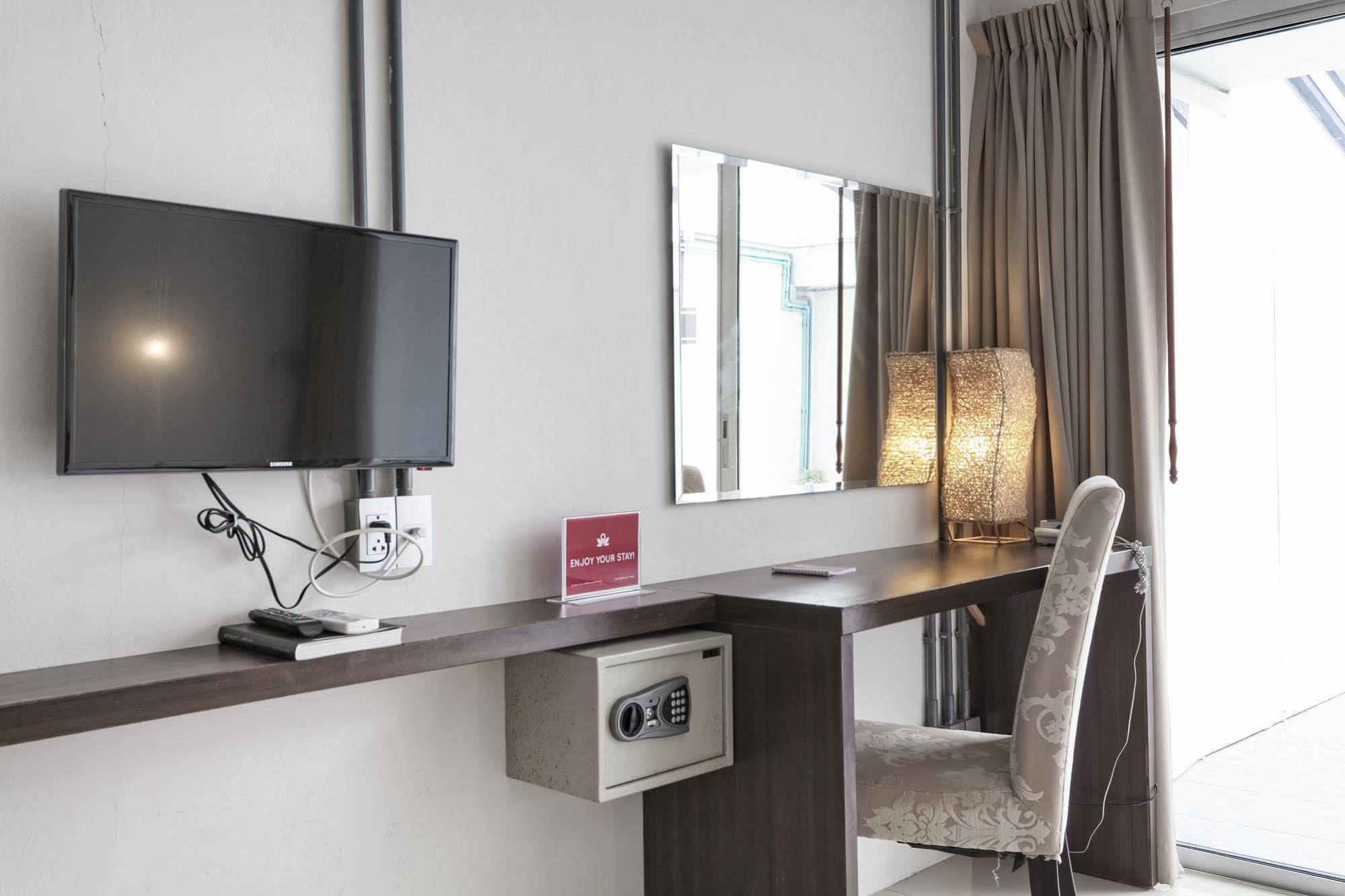 Zen Rooms Basic Nanai Phuket Patong Eksteriør bilde