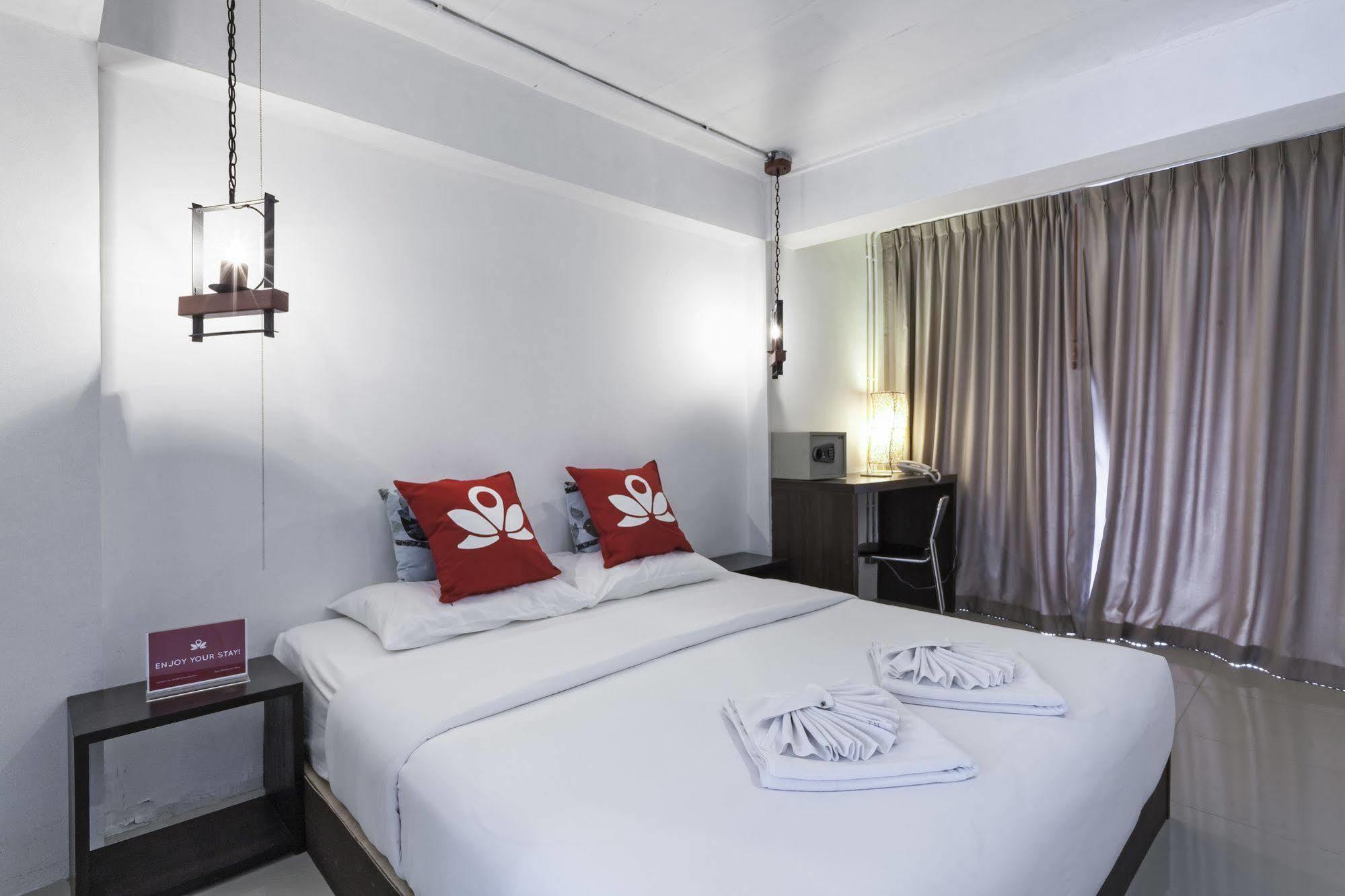 Zen Rooms Basic Nanai Phuket Patong Eksteriør bilde